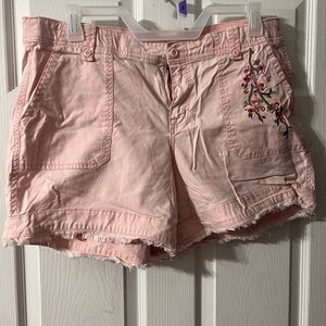 Woman’s jean shorts